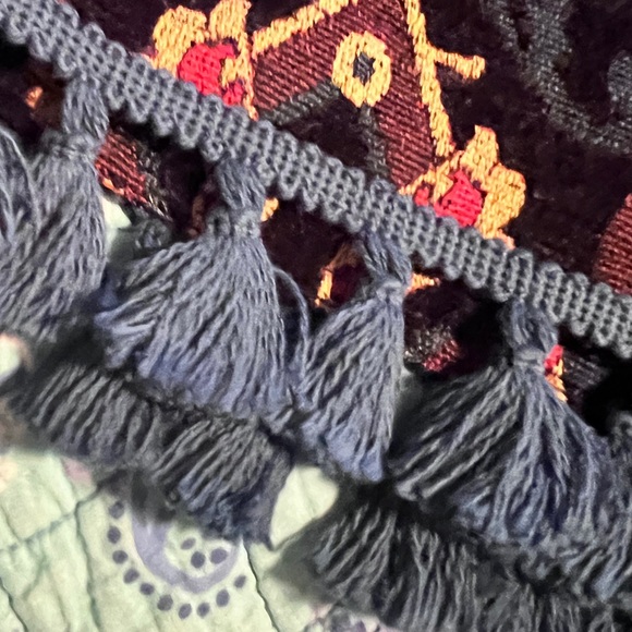 *FINAL PRICE* Zara tassel skirt - Picture 5 of 8